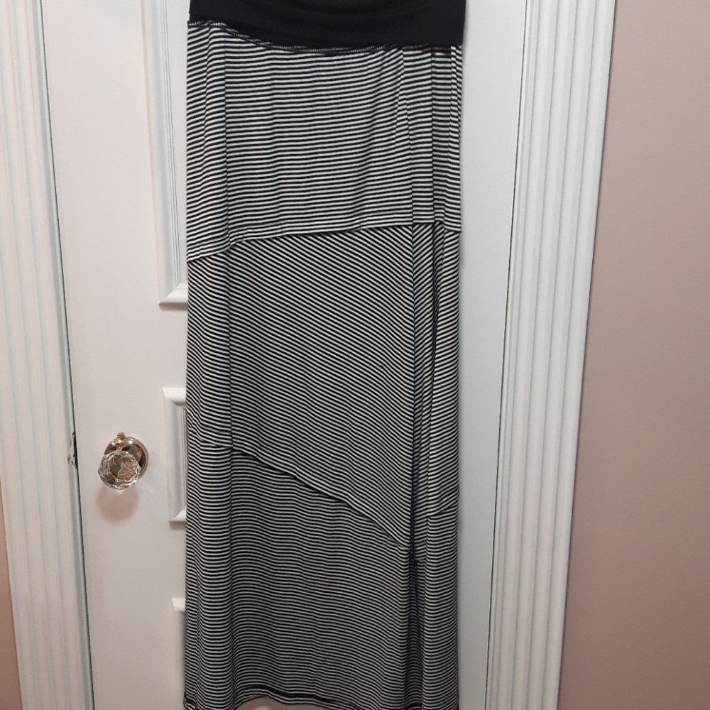 🛍️ max studio maxi skirt